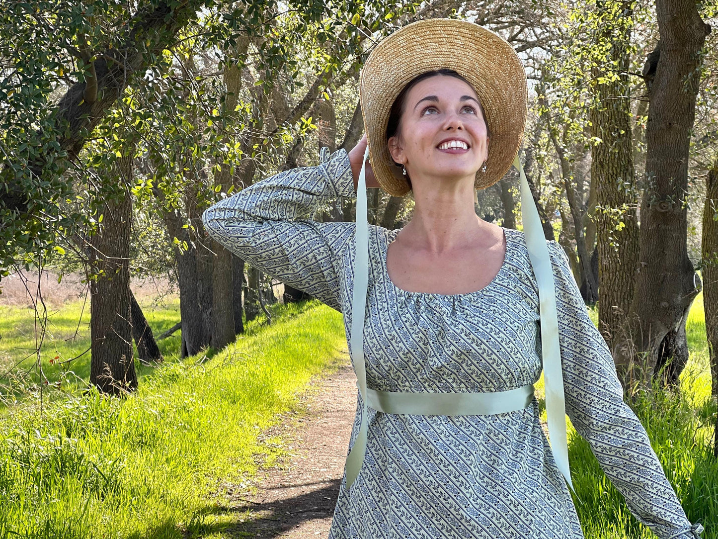 Jane Regency Bonnet